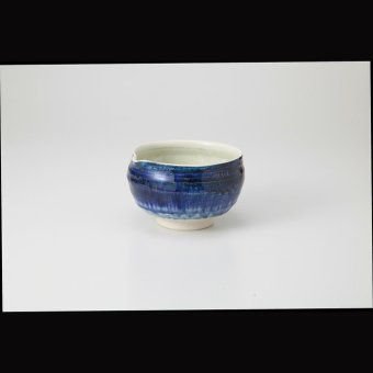 藍ながし 片口抹茶碗 陶器 美濃焼 やきものの里から、暮らしを贈ります。　ギフト 食器 セット テーブルウェア
