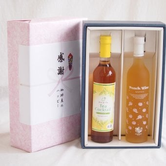感謝の贈り物ボックス 紅茶カクテルと国産ワインセット(フルーツももワイン 高畠ワイナリー甘口(山形県)500mlティーカクテル レモン500ml