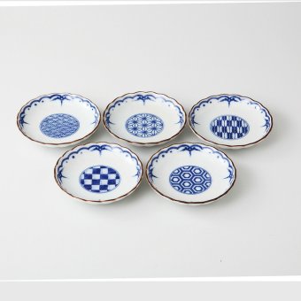 吉祥古紋　小皿揃 磁器 美濃焼 やきものの里から、暮らしを贈ります。　ギフト 食器 セット テーブルウェア