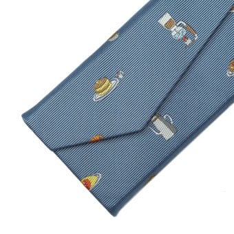 WIC DESIGN／ メガネケース（神保町モチーフ柄)  折り畳み式 眼鏡ケース スリム クリスマス バレンタインプレゼント ギフト　ブランド  キャラクター WICPP503933VG