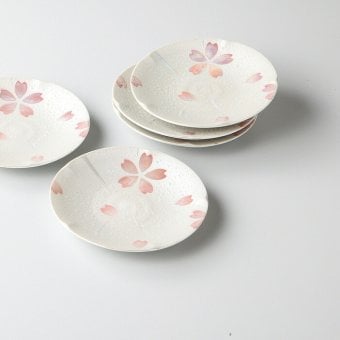 パール桜4.5寸皿 5客 磁器 美濃焼 やきものの里から、暮らしを贈ります。　ギフト 食器 セット テーブルウェア