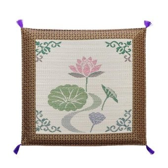 座布団 純国産 袋織 い草御前(仏前)座布団 『蓮の花』 約70×70cm お盆 贈り物 純国産袋織い草御前 日本製 抗菌 防臭 ポリエステル 綿 座ぶとん ざぶとん フロアクッション 和室クッション 寝具 寝室用品 インテリア 耐久性 弾力