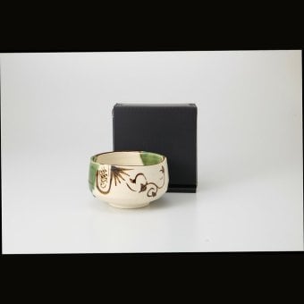 織部紋絵抹茶碗 陶器 瀬戸焼 やきものの里から、暮らしを贈ります。　ギフト 食器 セット テーブルウェア