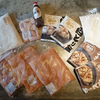 【大満足&お得】綾鶏まんぷく贅沢セット（数量限定大分産ひのひかり1kgプレゼント）