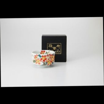 手描撥水 桜 抹茶碗 磁器 美濃焼 やきものの里から、暮らしを贈ります。　ギフト 食器 セット テーブルウェア