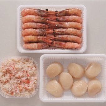 送料無料 北海道産地直送 カネコメ田中水産 甘えび・ほたて・おおずわいがにほぐし身セット  ※ご注文後約7～10日前後での発送となります。沖縄・離島へは別途配送料が発生いたします お取り寄せグルメ スイーツ