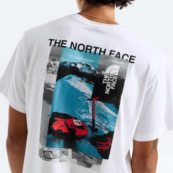 ザノースフェイス：MEN'S APEX '75 COLLAGE RELAXED SHORT-SLEEVE Tシャツ (ホワイト)[Tシャツ/ アパレル/ メンズインナー/人気ブランド/おすすめギフト/誕生日プレゼント/メンズファッション]
