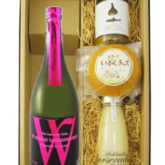 ★ 送料無料 ★ Ｗ ( ダブリュー ) 山田錦 純米  720ml ＋ おつまみ 3種セット【 9457 】【 日本酒・おつまみセット 】【 要冷蔵 】【 ハロウィン 贈り物 ギフト プレゼント 誕生日 結婚のお祝い 】