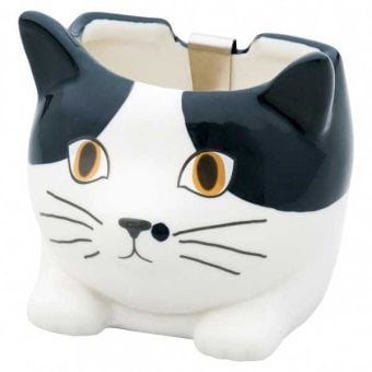 セトクラフト 蚊取り線香入れ ハチワレ 猫 ミニかやり 陶器 磁器 おしゃれ 蚊遣り 蚊遣器 置き型 虫除け 玄関 インテリア 雑貨 ギフト プレゼント 贈り物 ミニサイズ 線香立て