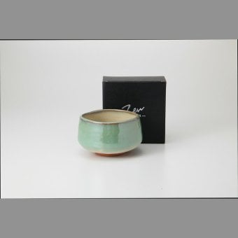 若葉　土物抹茶碗 陶器 美濃焼 やきものの里から、暮らしを贈ります。　ギフト 食器 セット テーブルウェア