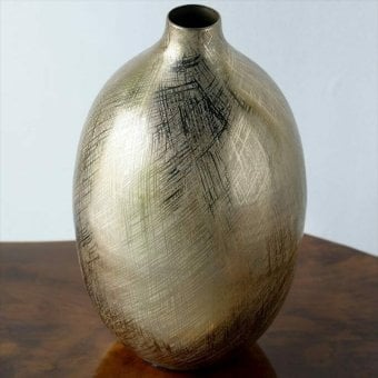 2色展開 クラシックモダン 花瓶 アルミニウム フラワースタンド 花びん