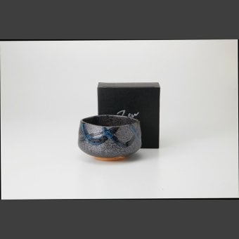 黒藍　土物抹茶碗 陶器 美濃焼 やきものの里から、暮らしを贈ります。　ギフト 食器 セット テーブルウェア
