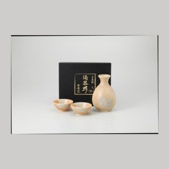 信楽吹付　酒器揃 磁器 美濃焼 やきものの里から、暮らしを贈ります。　ギフト 食器 セット テーブルウェア