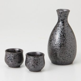黒鉄錆 酒器 磁器 美濃焼 やきものの里から、暮らしを贈ります。　ギフト 食器 セット テーブルウェア