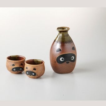 信楽たぬき酒器 磁器 美濃焼 やきものの里から、暮らしを贈ります。　ギフト 食器 セット テーブルウェア