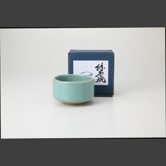 ヒワ貫入　抹茶碗 陶器 美濃焼 やきものの里から、暮らしを贈ります。　ギフト 食器 セット テーブルウェア