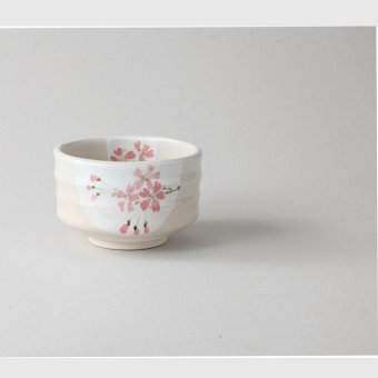 桜半月茶碗 陶器 美濃焼 やきものの里から、暮らしを贈ります。　ギフト 食器 セット テーブルウェア