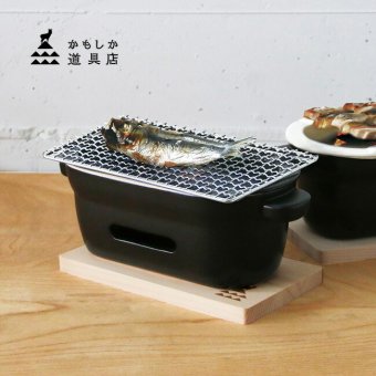 即納 かもしか道具店 陶の炭火コンロ 角[七輪 小さい 卓上 室内 食卓 おしゃれ 炭火焼き 焼き鳥 焼き魚 餅 居酒屋 気分 炭火焼 ミニ 炭火コンロ コンパクト 小型 角型 オシャレ 一人用 ～ 二人用 炭火 コンロ 卓上コンロ]