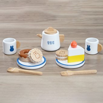 【10/6発売】積み木 ミッフィー ティーセット | 3歳 ままごと おもちゃ 子供 男の子 女の子 木のおもちゃ ミッフィー ブルーナ 出産祝い 木製玩具 知育玩具 女の子 男の子 キッズ 幼児 子ども 木製 NICHIGAN ニチガン