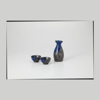 黒水晶　酒器揃（小） 磁器 美濃焼 やきものの里から、暮らしを贈ります。　ギフト 食器 セット テーブルウェア
