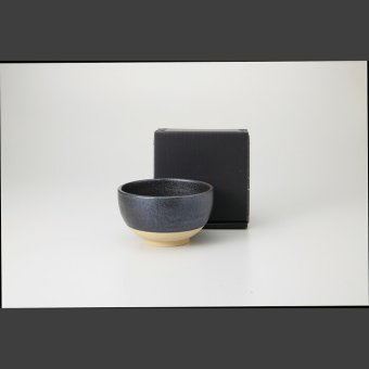 墨黒石目抹茶碗 磁器 美濃焼 やきものの里から、暮らしを贈ります。　ギフト 食器 セット テーブルウェア
