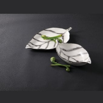 木の葉 白化粧大皿 陶器 美濃焼 やきものの里から、暮らしを贈ります。　ギフト 食器 セット テーブルウェア