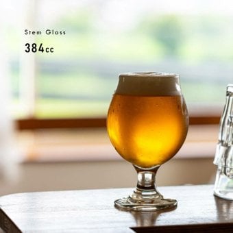 気取りすぎない 丸い ステムグラス 大 384cc[ビアグラス 小型 グラス コップ タンブラー おしゃれ ビールグラス ワイングラス 脚付きグラス 食洗機対応 ウェスキーグラス デザートカップ ミニグラス 短いステム 足つきグラス 小ぶり ミニ]