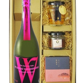 ★ 送料無料 ★ Ｗ ( ダブリュー ) 山田錦 純米  720ml ＋ 海鮮おつまみ3種セット【 9450 】【 日本酒・おつまみセット 】【 要冷蔵 】【 ハロウィン 贈り物 ギフト プレゼント 誕生日 結婚のお祝い 】