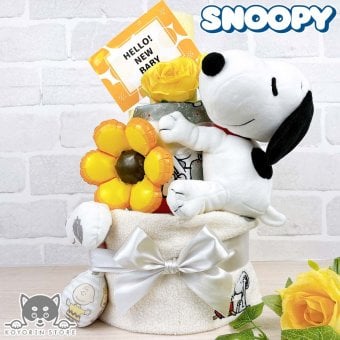 スヌーピー おむつケーキ 3段 送料無料 ぬいぐるみ ガラガラ ラトル タオル バルーン 名入れ 出産祝い ベビーギフト 男の子 女の子 パンパース おむつタワー ダイパーケーキ【送料無料(一部地域除く)】
