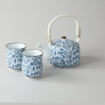 有田焼　野花土瓶茶器セット 磁器 有田焼 やきものの里から、暮らしを贈ります。　ギフト 食器 セット テーブルウェア
