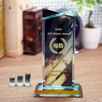 トロフィー ホワイトガラス WCR-40 名入れ オリジナル 記念品 表彰状 退職記念 周年記念 創立記念 ゴルフコンペ ホールインワン スポーツ大会 イベント 優勝 トロフィ クリスタル プレゼント ギフト おしゃれ