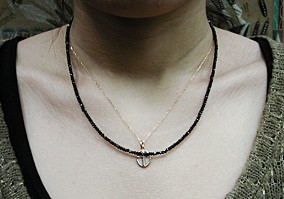 ブラックスピネルネックレス44cm プレゼント