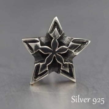 シルバーピアス メンズ スター スタッド 片耳用 片方 シングル 星 五芒星 タイニースター いぶし銀 桜 紋章 シルバー925 銀 シルバーアクセサリー ユニセックス ペアアイテム【全品1個ずつバラ売り】 プレゼント
