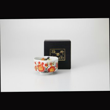 手描撥水 梅 抹茶碗 磁器 美濃焼 やきものの里から、暮らしを贈ります。　ギフト 食器 セット テーブルウェア
