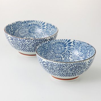 藍染たこ唐草麺鉢ペア 磁器 美濃焼 やきものの里から、暮らしを贈ります。　ギフト 食器 セット テーブルウェア