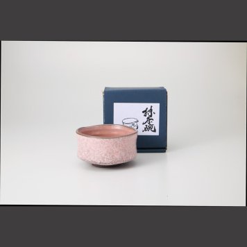桜の雪原　抹茶碗 陶器 美濃焼 やきものの里から、暮らしを贈ります。　ギフト 食器 セット テーブルウェア