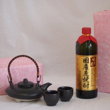国産美濃焼 黒千代香2合セット2客ツル付(450g)井上酒造 国産麦焼酎 独奏会りさいたる20° (大分県) 720ml