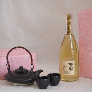国産美濃焼 黒千代香2合セット2客ツル付(450g)井上酒造 長期貯蔵本格麦焼酎 百助 (大分県)l 720ml