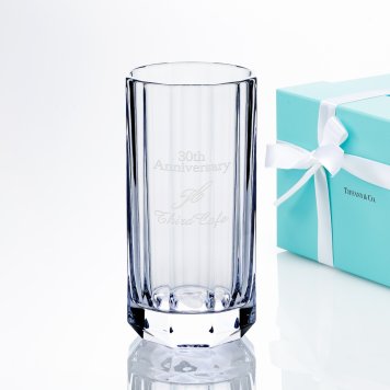 Tiffany ティファニー ファセット ラージ ベース クリスタルガラス 25cm 単品 名入れ彫刻代込み 名入れ ギフト プレゼント 誕生日 母の日 還暦 退職 受賞 お祝い 名前 刻印 法人記念品 正規品 紙袋付 大型 フラワーベース 花瓶 Tiffany&Co.
