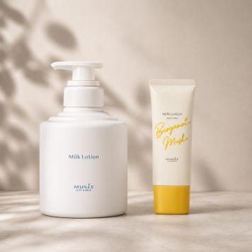 【ミュゼ公式】ミルクローションセット　ミルクローション〈ブーケサボンの香り〉300mL　ミルクローション モイストプラス 〈ベルガモットムスクの香り〉30ml　コスメ　保湿　ボディケア　美容　乾燥　全身　女性　彼女　妻　友達　親友　母親　お母さん　娘　人気　贈り物　プレゼント　母の日　ホワイトデー　クリスマス　誕生日　記念日　感謝