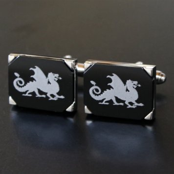 鎌倉カフス工房 ブラックオニキス＆ドラゴン カフスボタン・カフリンクス メンズ  ec073 結婚式 旦那 プレゼント ギフト 彼氏 父の日 誕生日プレゼント