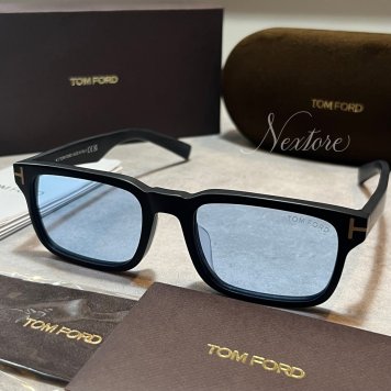 【並行輸入品】【正規品・新品】TOMFORD トムフォード TF1148 FT1148 02V イタリア製 サングラス メガネ 眼鏡 メンズ レディース TOM FORD トム フォード 伊達メガネ ビジネス 普段使い おしゃれ プレゼント ギフト 送料無料