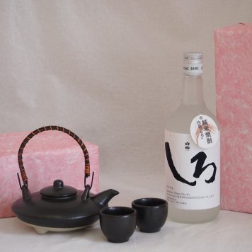 国産美濃焼 黒千代香2合セット2客ツル付(450g)高橋酒造米焼酎白岳しろ (熊本県)  720ml