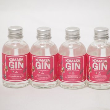 鹿児島県産イチゴ4本セット(ミニチュアジンKOMASA-GIN 苺 45%vol) 45ml×4本