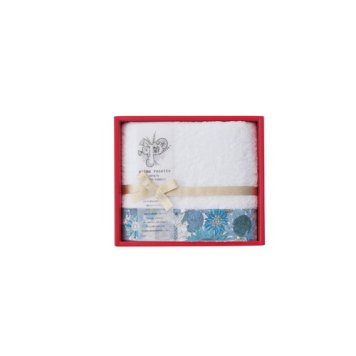【送料無料・包装無料・のし無料】prima rosette using by LIBERTY FABRICS  フェイスタオル ブルー PR-2412-BL(B5)お年賀 寒中見舞い 入学祝い 卒業祝い 就職祝い 結婚祝い 誕生日 出産祝い 引越祝い 香典返し 新盆 初盆 御礼 お中元 内祝い 快気祝い ご挨拶 志 法事