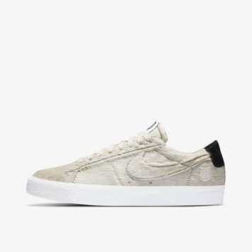 ナイキ ブレーザー ロー x メディコムトイ "ベアブリック" NIKE BLAZER LOW x MEDICOM TOY "BE@R BRICK" メンズ スニーカー CZ4620-200