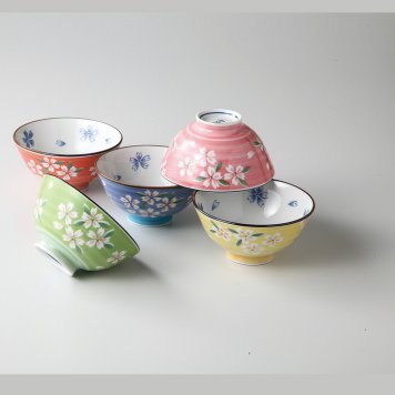 京桜飯碗五客揃 磁器 美濃焼 やきものの里から、暮らしを贈ります。　ギフト 食器 セット テーブルウェア