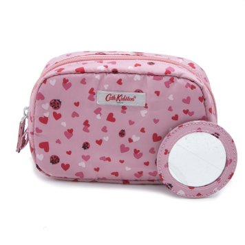 キャスキッドソン Cath Kidston ポーチ 985314 105960617824102 CLASSIC MAKE UP CASE MINI LOVEBUGS クラシック メイクアップ ケース 化粧ポーチ ミニ ラブバグズ PALE ROSE ピンク系＋テントウムシ＋ハート柄マルチカラー