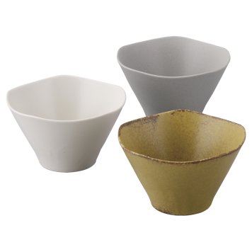 和の美 波型ボウル3個組 ／スープボウル・カップ 食器 キッチン用品 お中元 御中元 ギフト 夏ギフト 暑中見舞 残暑見舞 時期 いつ お礼 お返し グルメ のし お盆 初盆 新盆 お供 御供 ギフト 2026 送料無料 ギフト プレゼント プチギフト 内祝い 快気祝い 出産祝い 結婚祝い 引出物 新築祝い お返し