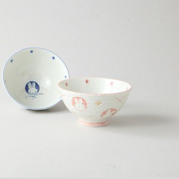 丸紋うさぎ 飯碗ペア 陶器 美濃焼 やきものの里から、暮らしを贈ります。　ギフト 食器 セット テーブルウェア